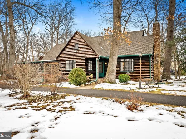 181 E Ward St, Hightstown, NJ 08520