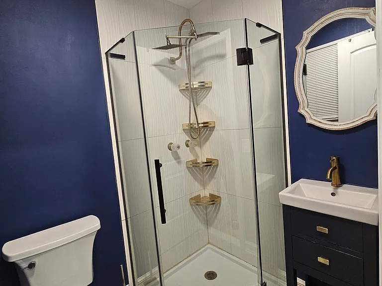 12 Regina St #1 — Photo 7