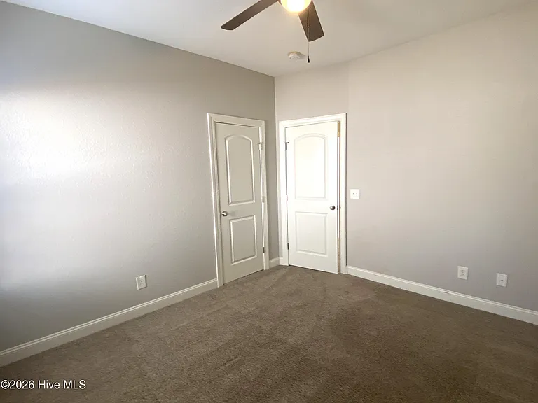 2044 Cambria Dr #A — Photo 10