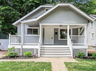 923 N Maple Ave W, Royal Oak, MI