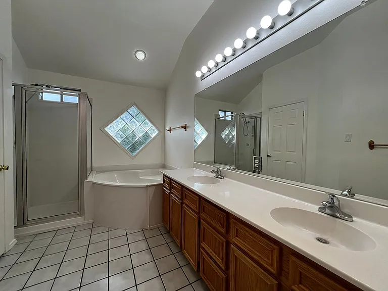 15310 Tortuga Ct — Photo 8