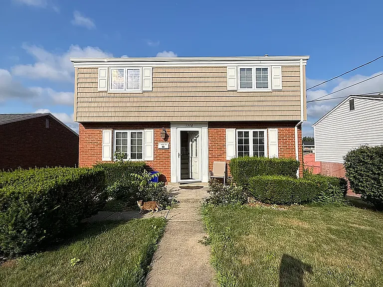 1308 Chaplin St — Photo 25