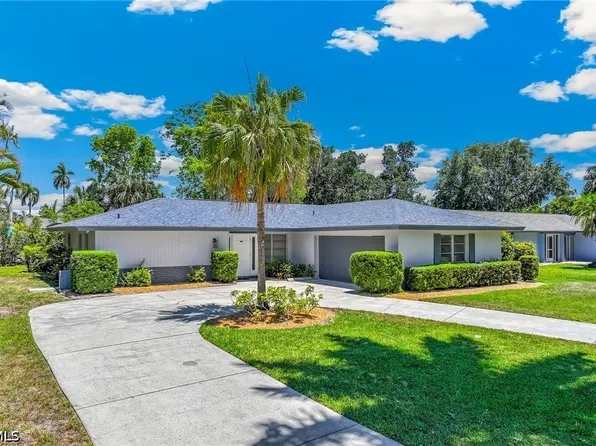 5661 Eichen Cir E, Fort Myers, FL 33919