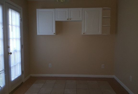 5th image of 6215 Mayridge Dr