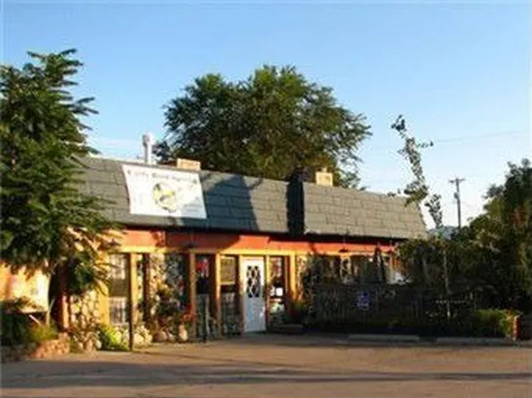 1518 Main St, Oroville, WA 98844