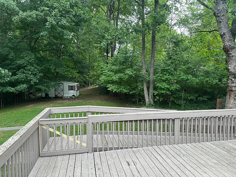 3902 Derbyshire Dr — Photo 7