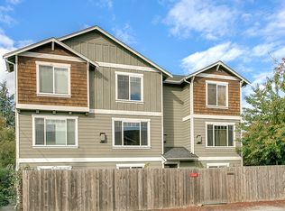 12049 B 33rd Ave NE, Seattle, WA 98125