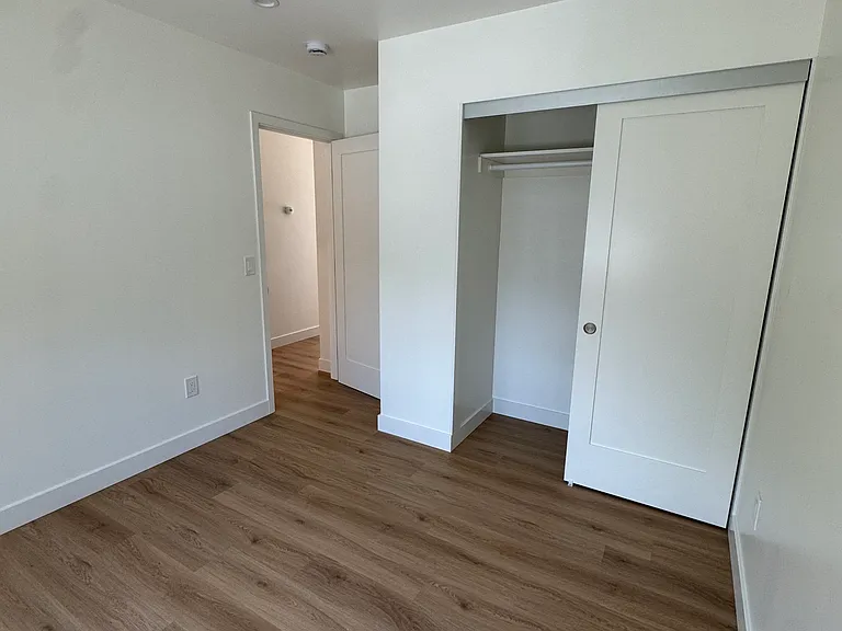 4726 Pescadero Ave — Photo 12