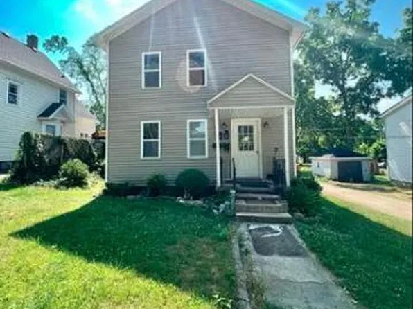 42 S West St, Hillsdale, MI