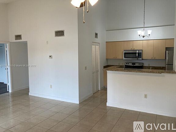 4th image of 4220 San Marino Blvd #321