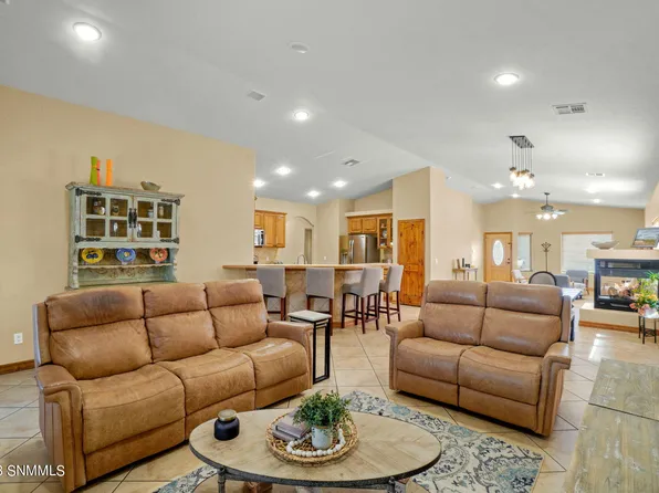 5610 Mira Montes, Las Cruces, NM 88007