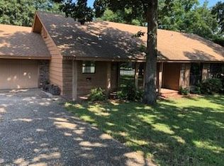1305 N Hills Blvd, Van Buren, AR 72956