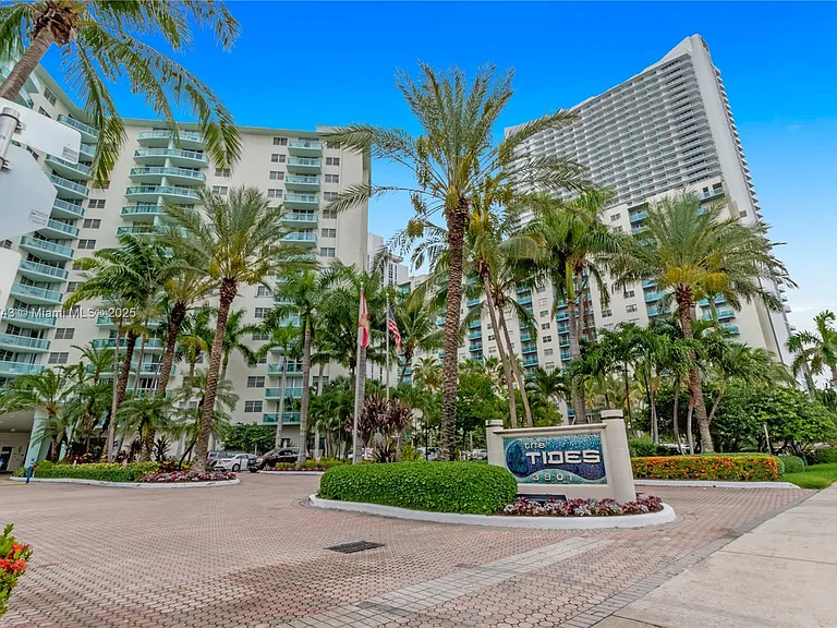 3901 S Ocean Dr #14L — Photo 22