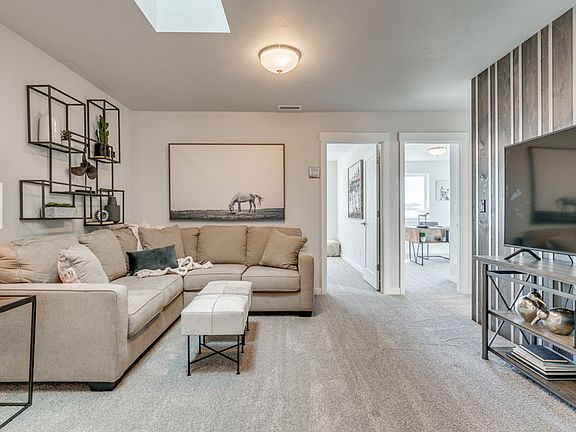 5th image of 5611 SE 80th Ave