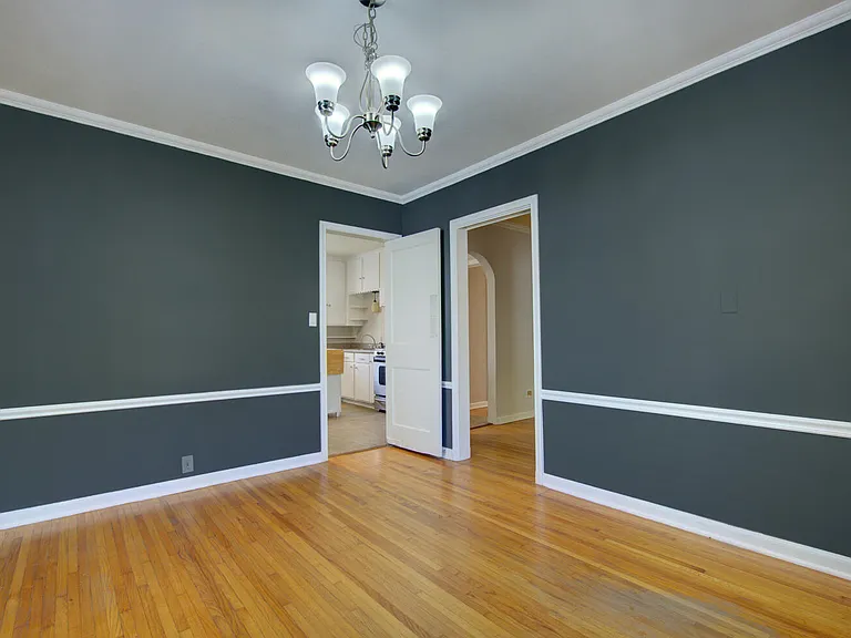 2239 S Louisville Ave — Photo 8