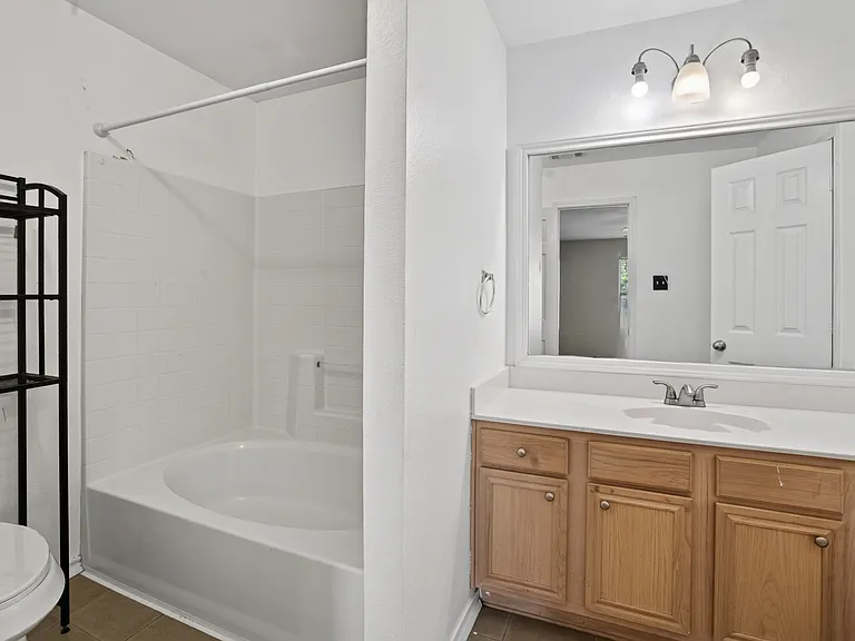 116 Meadow View Ln — Photo 11