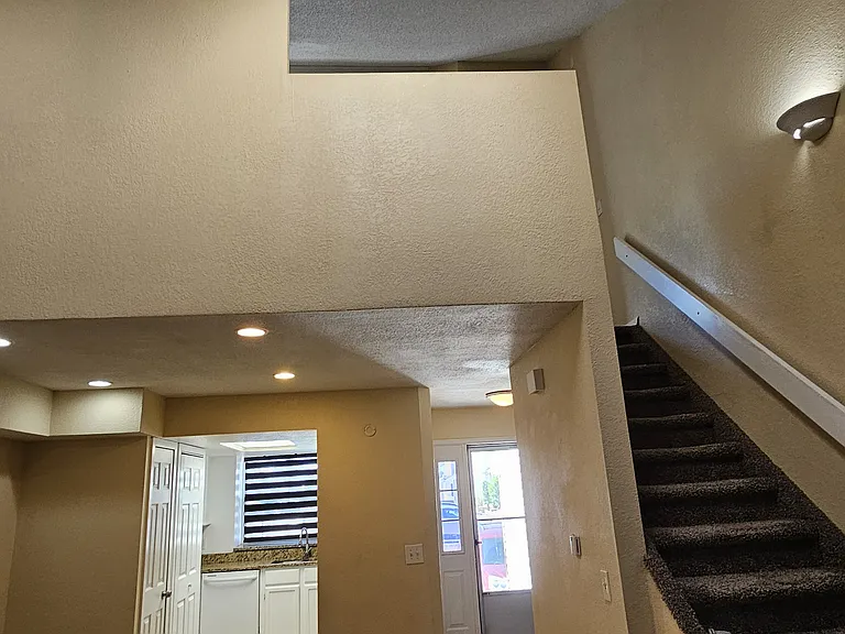 17111 E Ford Dr — Photo 15
