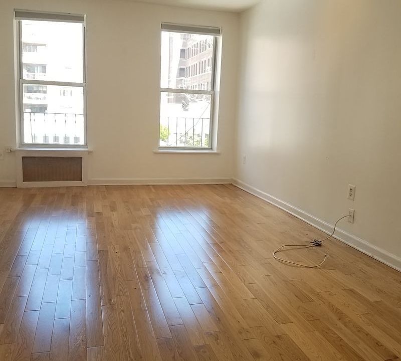1st image of 215 E 29th St APT 64