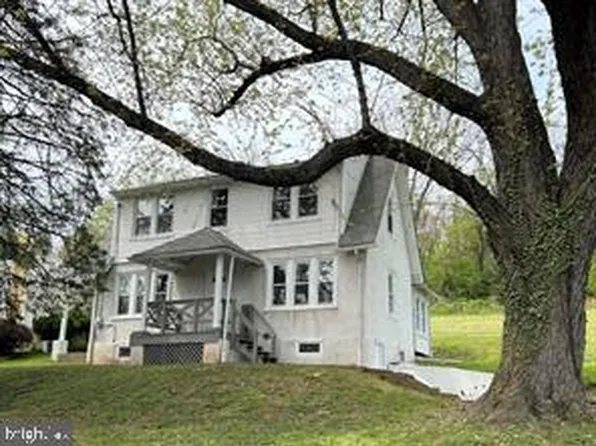 360 Dehaven St, Conshohocken, PA 19428