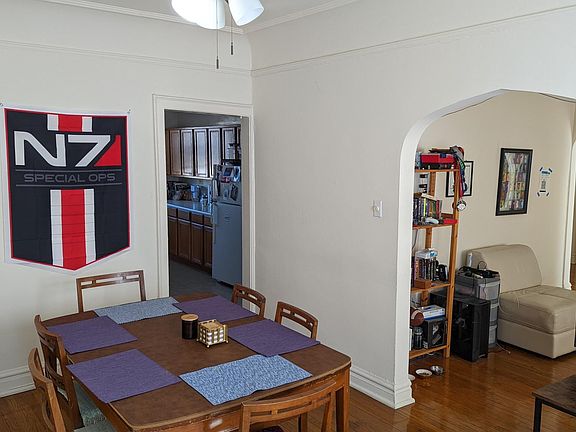 4th image of 1121 W Washington Blvd #3C