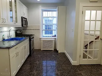 Rented by Hillel Realty Group