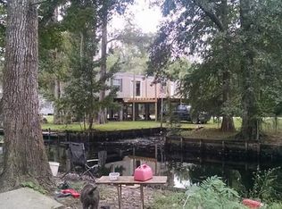 13145 Fox St, Maurepas, LA 70449
