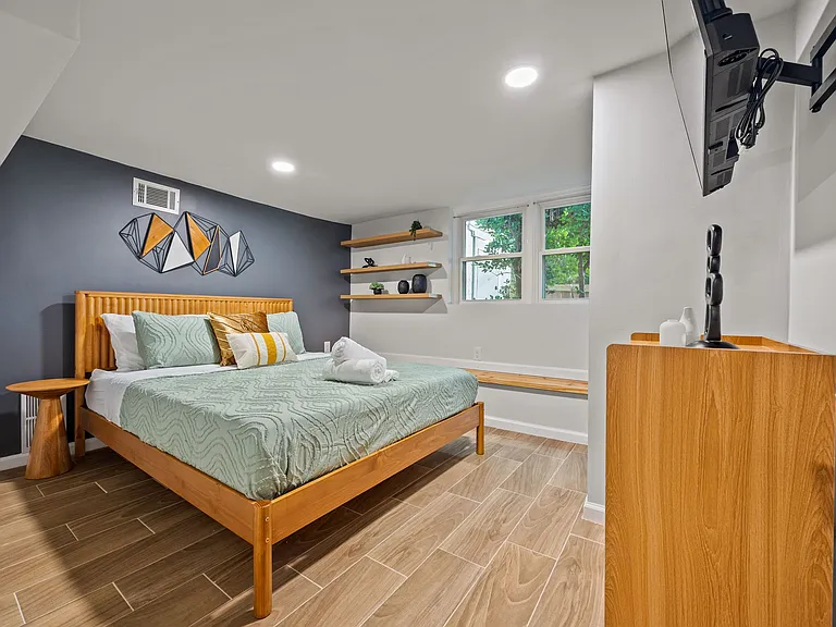 10 Claire Dr SE #B — Photo 5