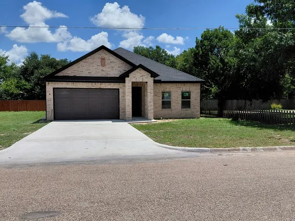 834 Park Ln, Mexia, TX 76667