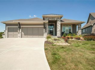 2310 W 179th Ter, Overland Park, KS 66085