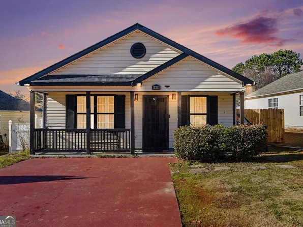 1615 Hallmark Hills Dr, Griffin, GA 30223