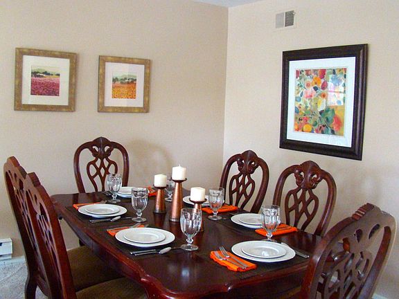 5th image of 80 Parkway Dr Unit B