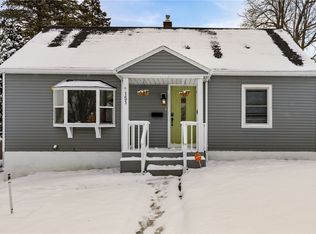 151 Harwick Rd, Rochester, NY 14609