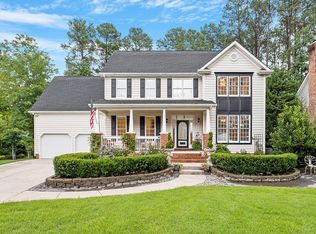 2406 Flints Pond Cir, Apex, NC 27502
