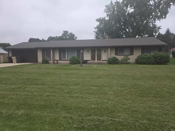 1326 Roelke Dr, South Bend, IN 46614