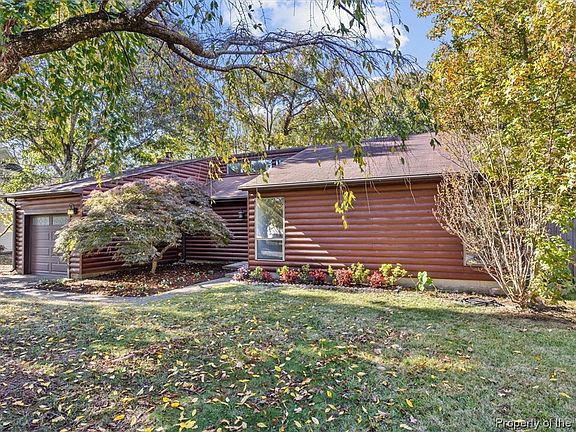 2nd image of 1346 Cypress Pl