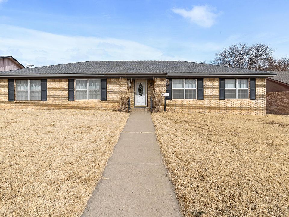 1st image of 1103 Creekmere Dr