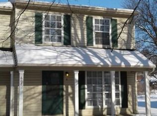 602 S Duncan Rd, Champaign, IL 61821