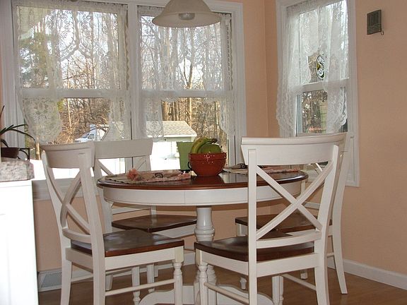 Kitchen Breakfast Nook