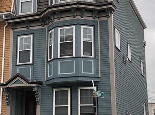 160 1/2 H St #2, Boston, MA 02127