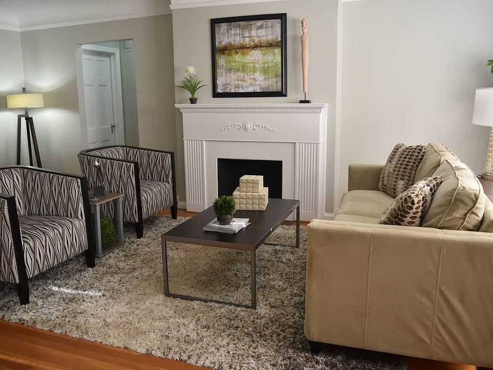 1st image of 2621 N Moreland Blvd #21