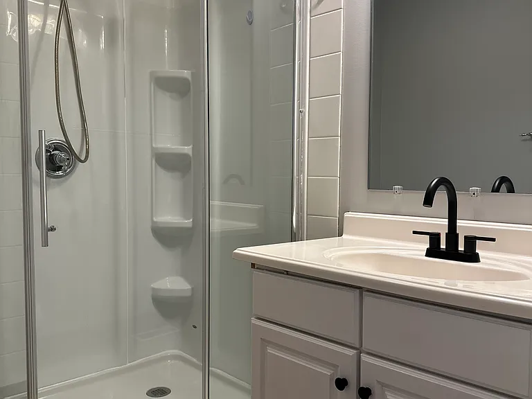 406 Kirkland Dr — Photo 28