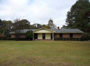 931 S Natchez St, Kosciusko, MS 39090