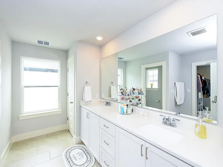 16011 Babcock Rd #13 — Photo 20