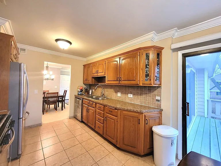 351 Newgate Ct #2A — Photo 8