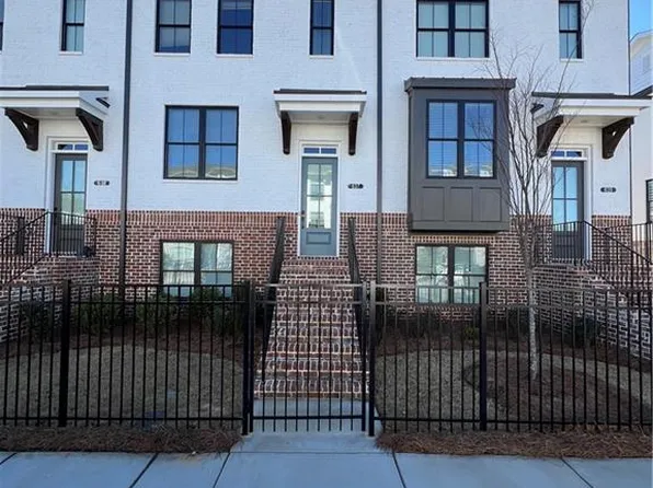 637 Millcroft Blvd, Buford, GA 30518