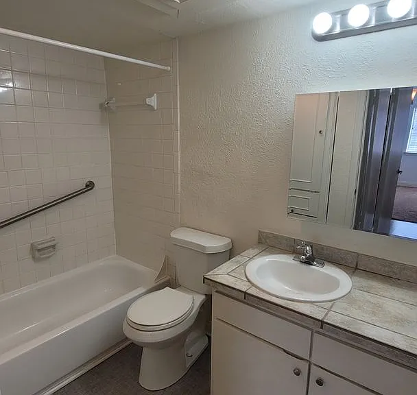 7903 Meadow Park Dr #103 — Photo 2