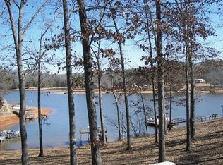 277 Ray McMahan Rd, Iva, SC 29655