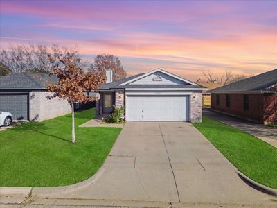 10537 Flamewood Dr, Fort Worth, TX, 76140