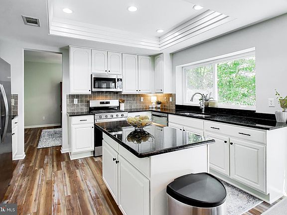 3rd image of 2791 Noble Fir Ct