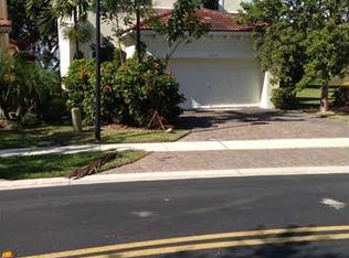 2330 NE 37th Ter, Homestead, FL 33033